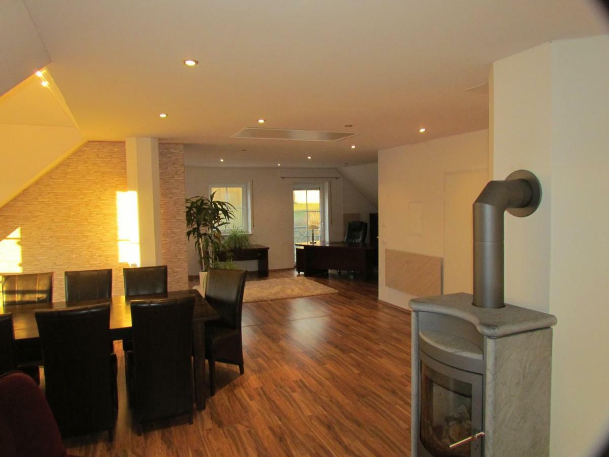 Ferien- Bzw. Zeitwohnen Burglengenfeld Apartamento Exterior foto